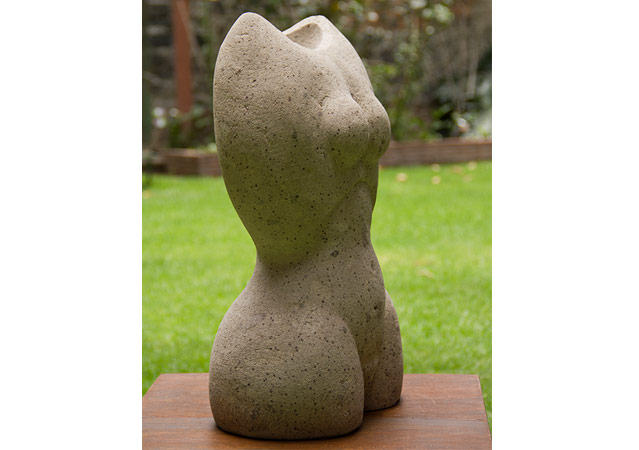Mujer cuenco